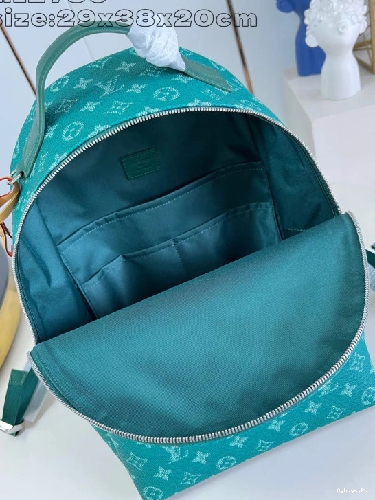 Louis Discovery Backpack Vuitton PM-29*38*20CM 1226